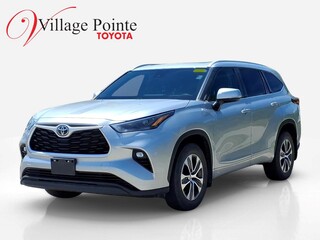 2022 Toyota Highlander for sale in Elkhorn NE