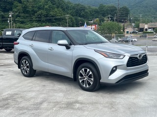 2022 Toyota Highlander for sale in Waynesville NC
