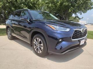 2021 Toyota Highlander for sale in Grimes IA