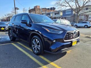 2022 Toyota Highlander for sale in Jersey City NJ