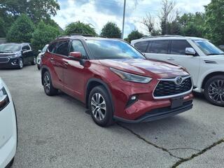 2022 Toyota Highlander for sale in Clarksville TN