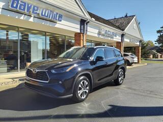 2022 Toyota Highlander for sale in Sylvania OH