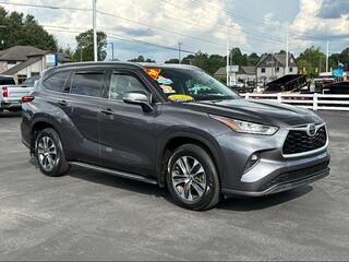 2020 Toyota Highlander for sale in Hendersonville NC