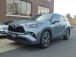 2022 Toyota Highlander for sale in Andover MA