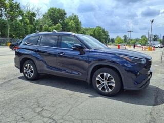 2022 Toyota Highlander for sale in Little Falls NJ