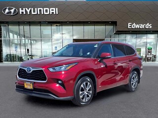 2020 Toyota Highlander Hybrid for sale in Council Bluffs IA