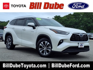 2021 Toyota Highlander Hybrid for sale in Dover NH