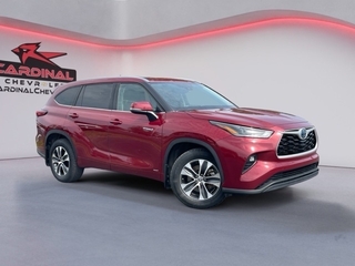 2021 Toyota Highlander Hybrid for sale in Olathe KS