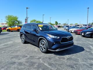 2020 Toyota Highlander for sale in Bourbonnais IL