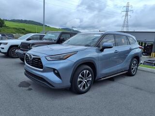 2022 Toyota Highlander for sale in Chattanooga TN