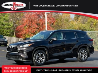 2020 Toyota Highlander for sale in Cincinnati OH