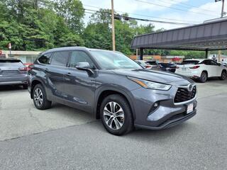 2020 Toyota Highlander for sale in Roanoke VA