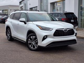 2022 Toyota Highlander for sale in Cincinnati OH