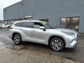 2022 Toyota Highlander for sale in Little Falls NJ