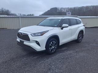 2020 Toyota Highlander for sale in Princeton WV