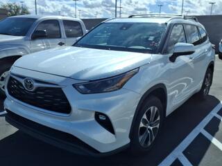 2022 Toyota Highlander for sale in Chandler AZ