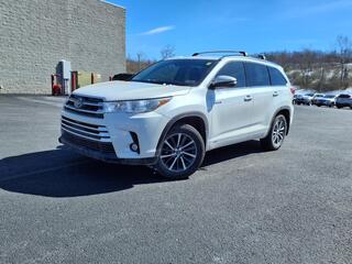 2017 Toyota Highlander Hybrid for sale in Bridgeport WV