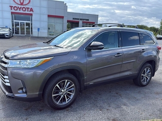 2019 Toyota Highlander Hybrid