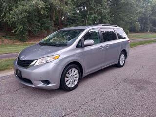 2012 Toyota Sienna