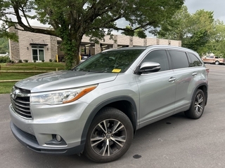 2016 Toyota Highlander