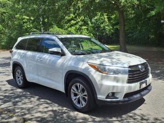 2015 Toyota Highlander for sale in West Warwick RI