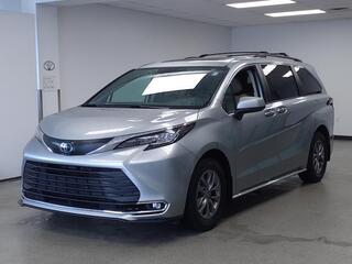 2023 Toyota Sienna for sale in Florence KY