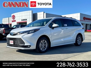 2025 Toyota Sienna for sale in Moss Point MS