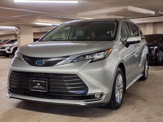 2023 Toyota Sienna