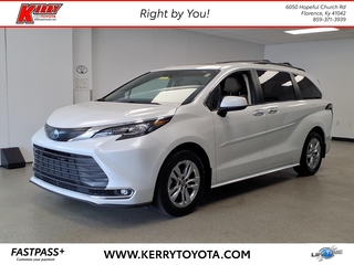 2024 Toyota Sienna for sale in Florence KY