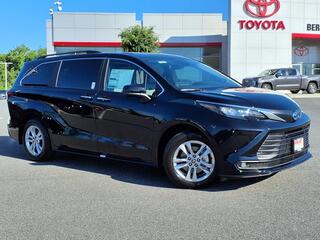 2025 Toyota Sienna for sale in Lynchburg VA