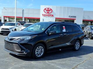 2025 Toyota Sienna for sale in Henderson NC