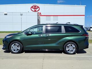 2023 Toyota Sienna for sale in Grimes IA