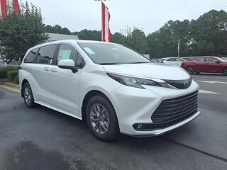 2025 Toyota Sienna