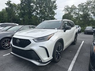 2021 Toyota Highlander for sale in Bristol TN