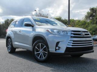 2017 Toyota Highlander