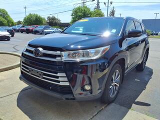 2017 Toyota Highlander for sale in Lansing MI