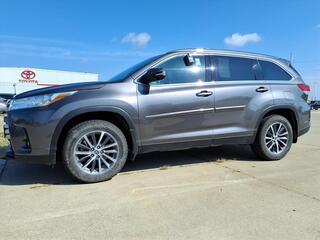 2019 Toyota Highlander for sale in Grimes IA