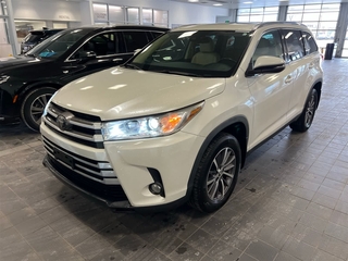 2019 Toyota Highlander for sale in Plymouth MI