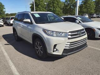 2019 Toyota Highlander for sale in Clarksville TN