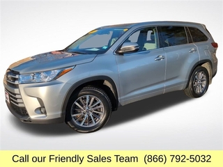 2017 Toyota Highlander for sale in Epping NH