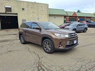 2017 Toyota Highlander for sale in Salem NH
