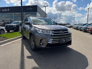 2018 Toyota Highlander for sale in Elgin IL