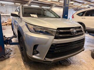 2019 Toyota Highlander for sale in Beckley WV