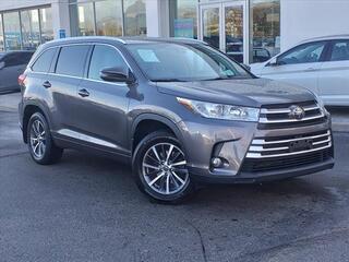 2018 Toyota Highlander for sale in Cincinnati OH