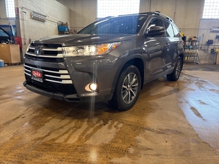 2019 Toyota Highlander for sale in Bourbonnais IL