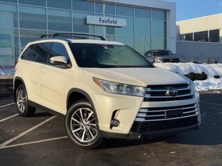 2019 Toyota Highlander for sale in Cincinnati OH