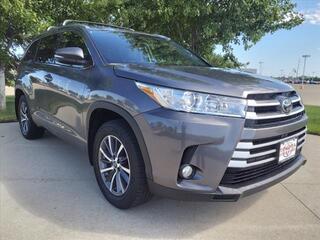 2017 Toyota Highlander for sale in Grimes IA