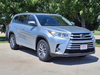 2018 Toyota Highlander for sale in Grimes IA