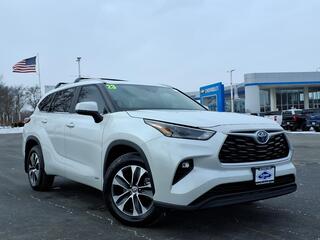 2023 Toyota Highlander Hybrid for sale in Rockford IL