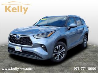 2024 Toyota Highlander Hybrid